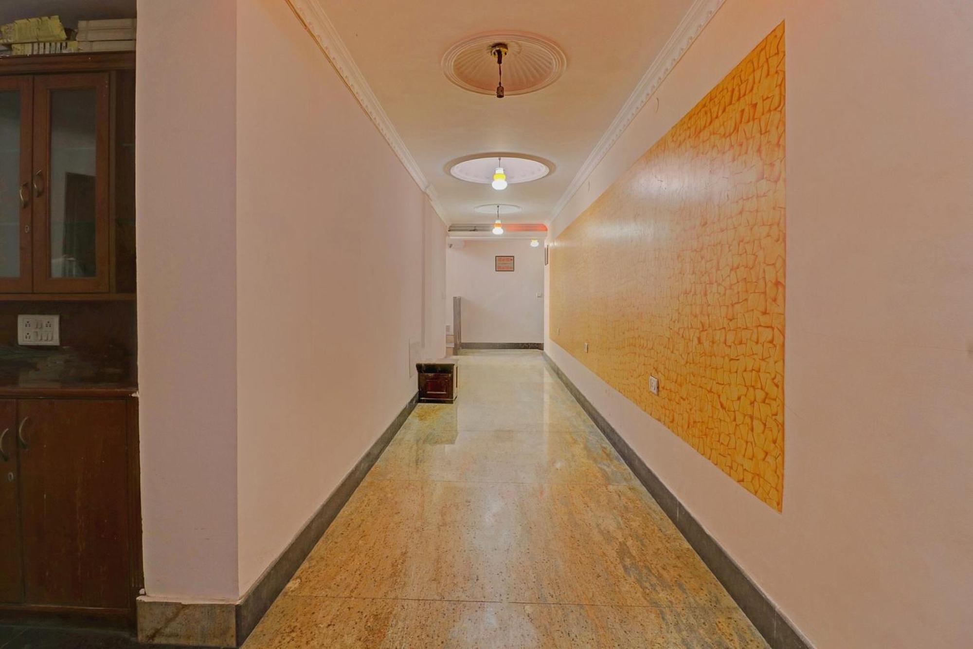 העיר בנגלור Hotel O Royal Grand Residency Near Lalbagh Botanical Garden מראה חיצוני תמונה